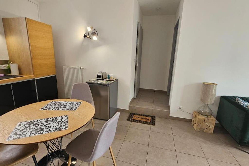 Les Mouettes Apartamento Thonon-les-Bains Exterior foto